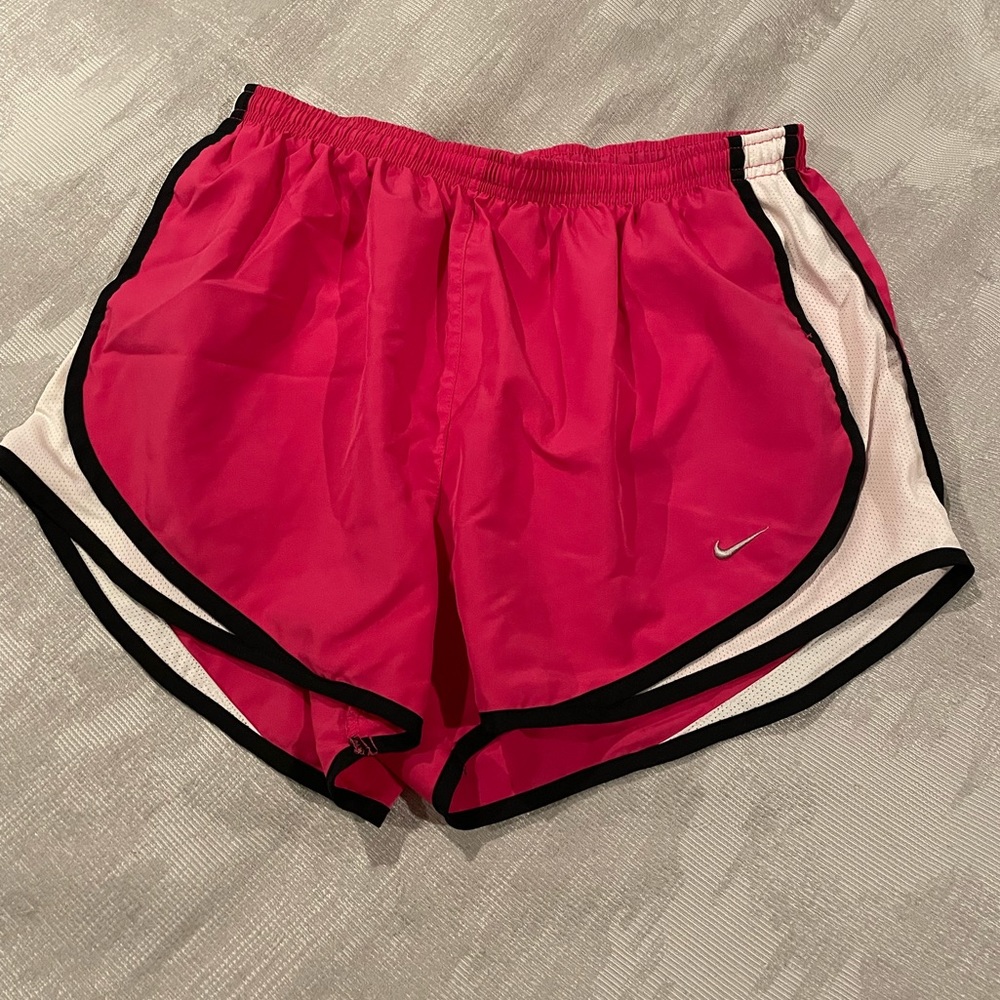 Nike Women’s Dri-FIT Tempo Running Shorts Size Large